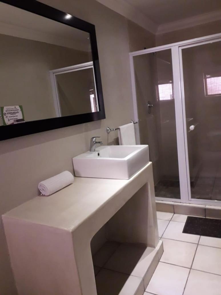 Coyotes Hotel & Conference Centre Mbombela Dış mekan fotoğraf